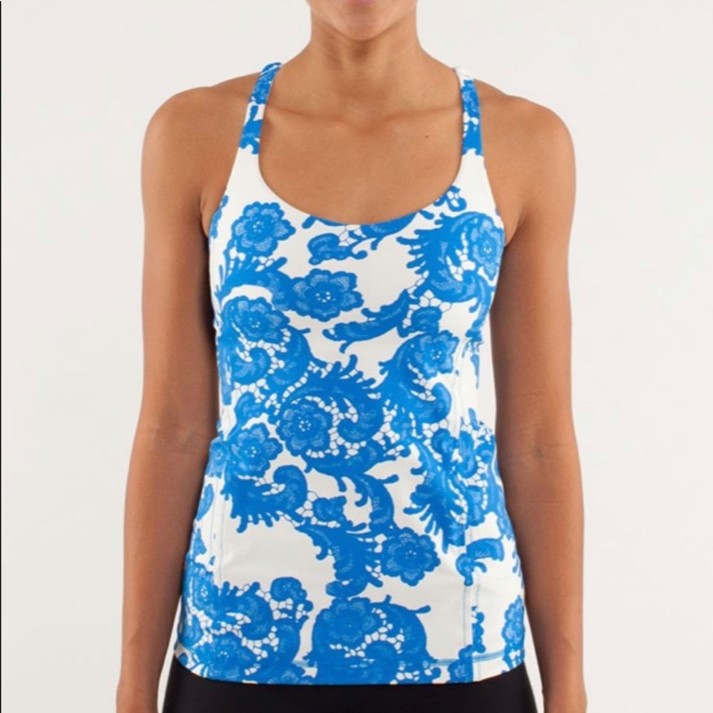 lululemon built in bra tank!
